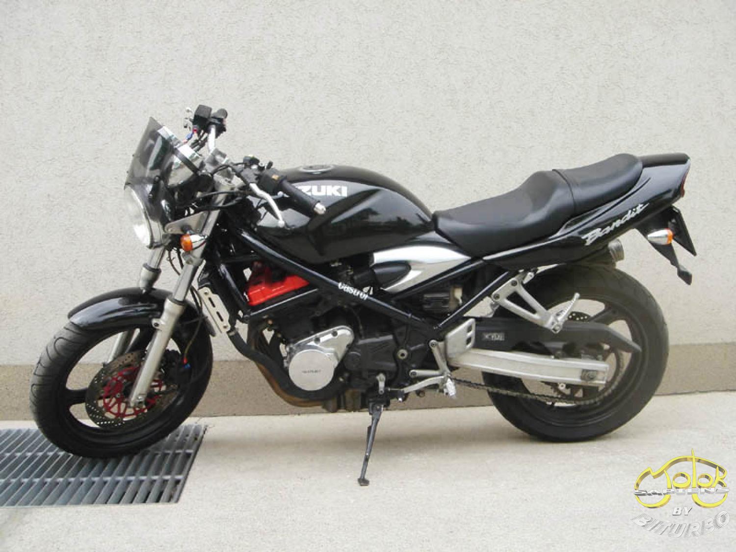 Haszn lt Suzuki  GSF 250 Bandit  naked bike elad  490 000 